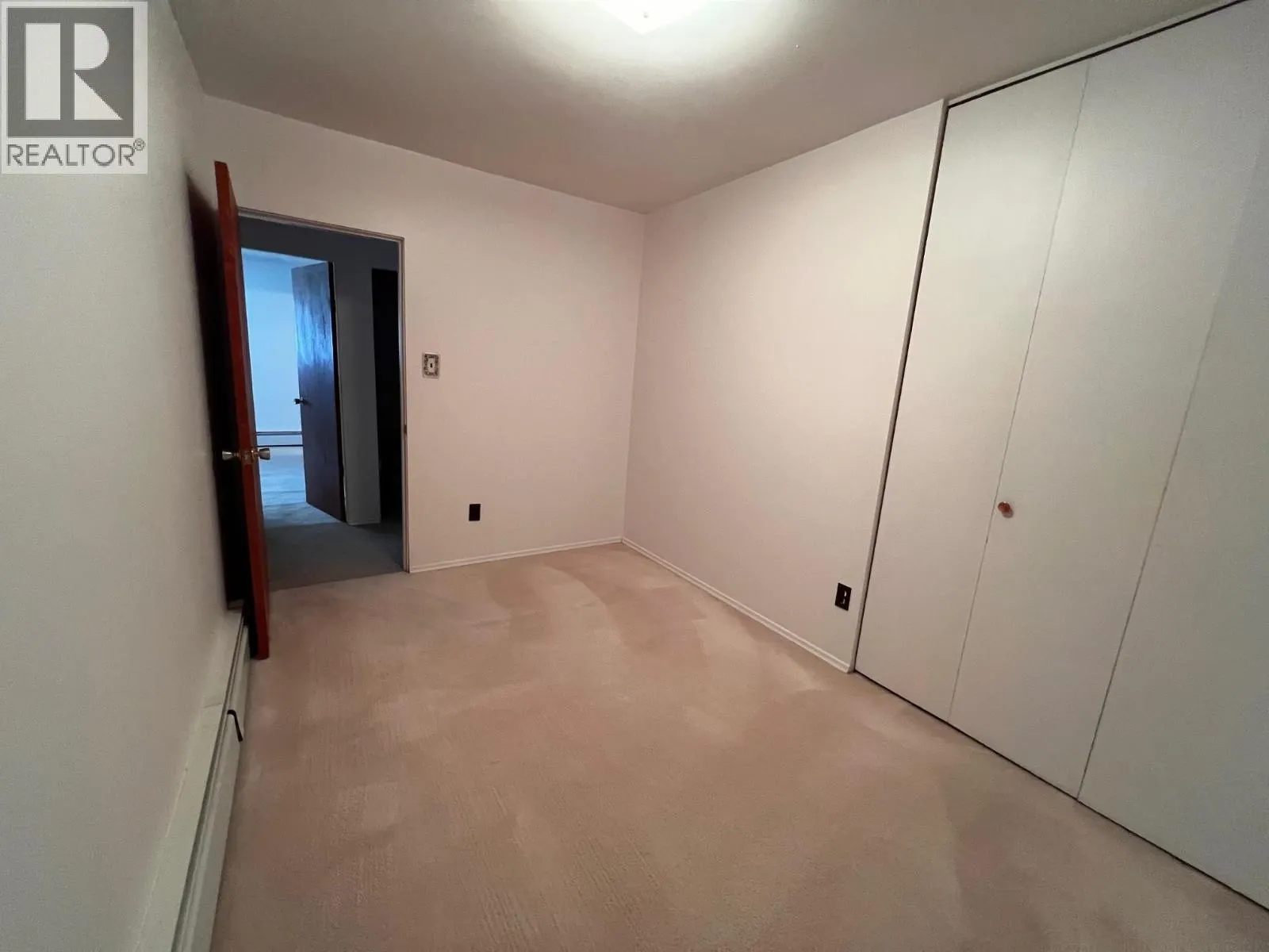 1408 COLUMBIA DRIVE