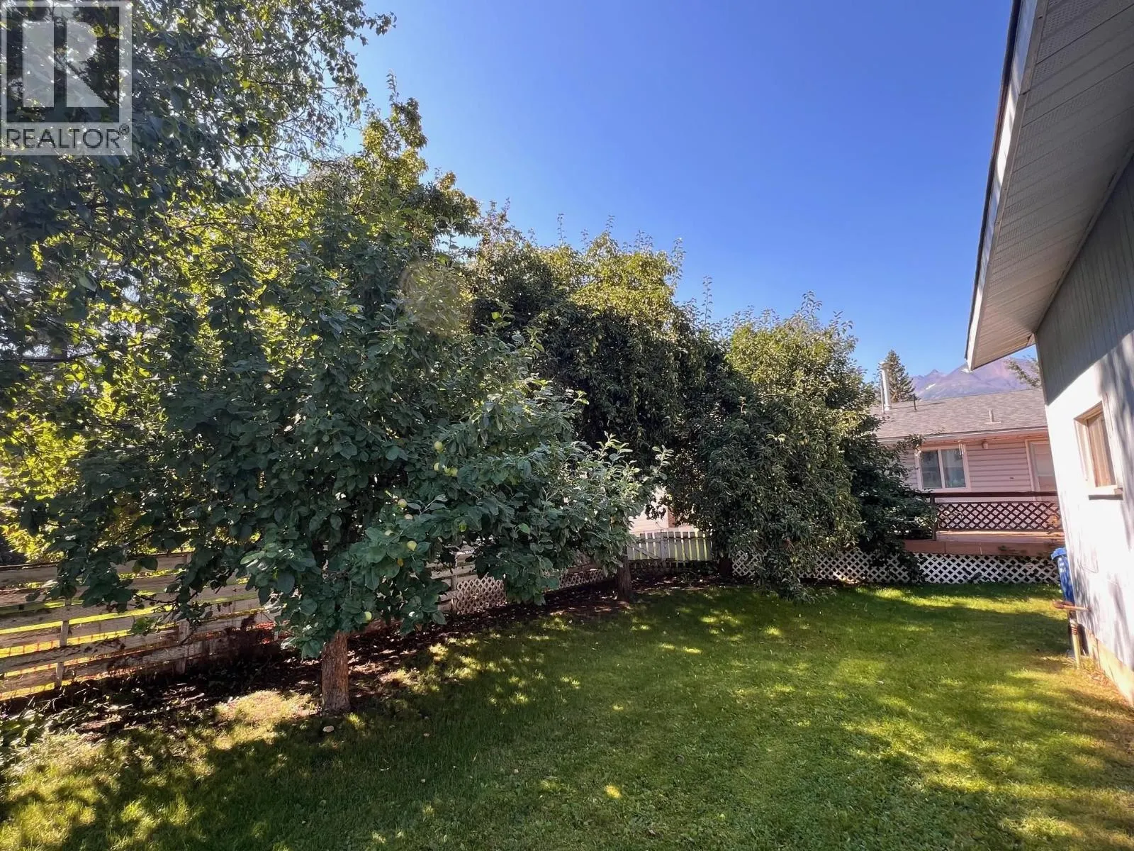 1408 COLUMBIA DRIVE