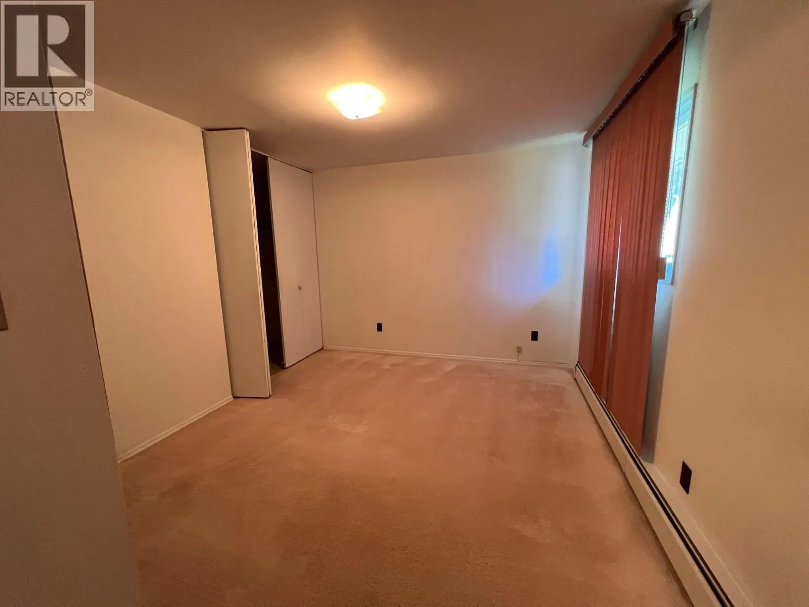 1408 COLUMBIA DRIVE