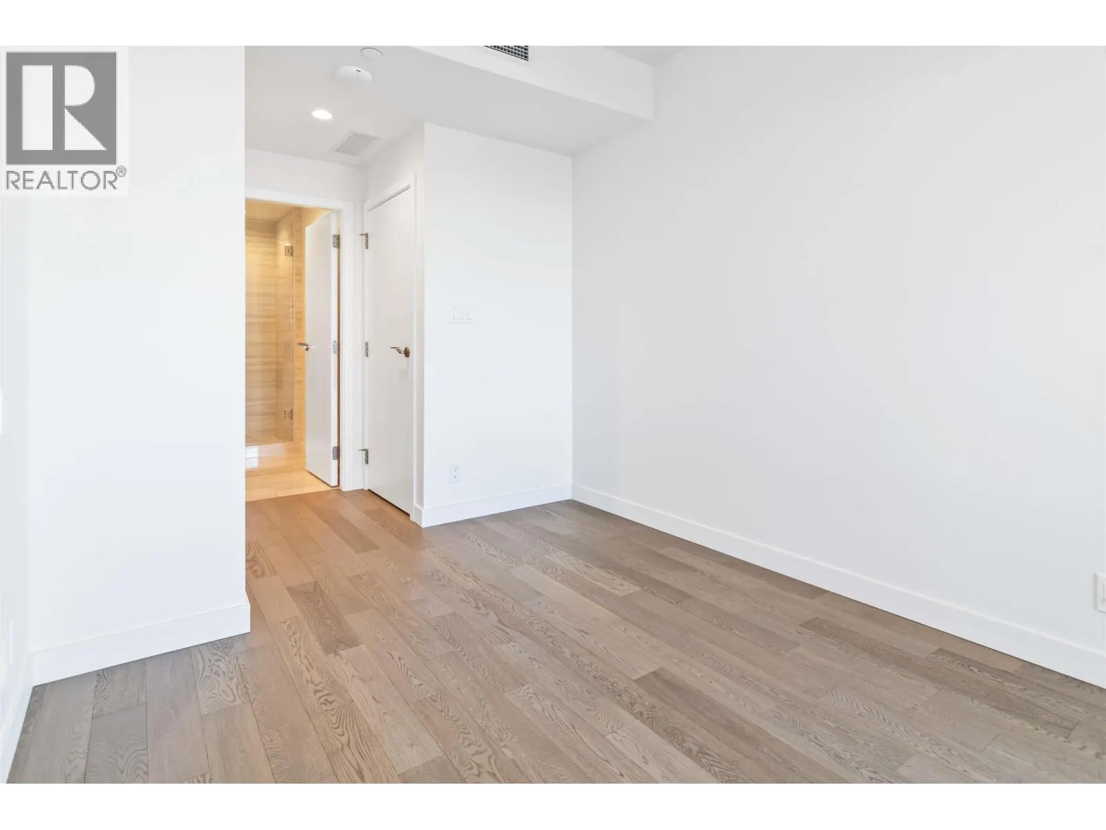 1103 6811 PEARSON WAY