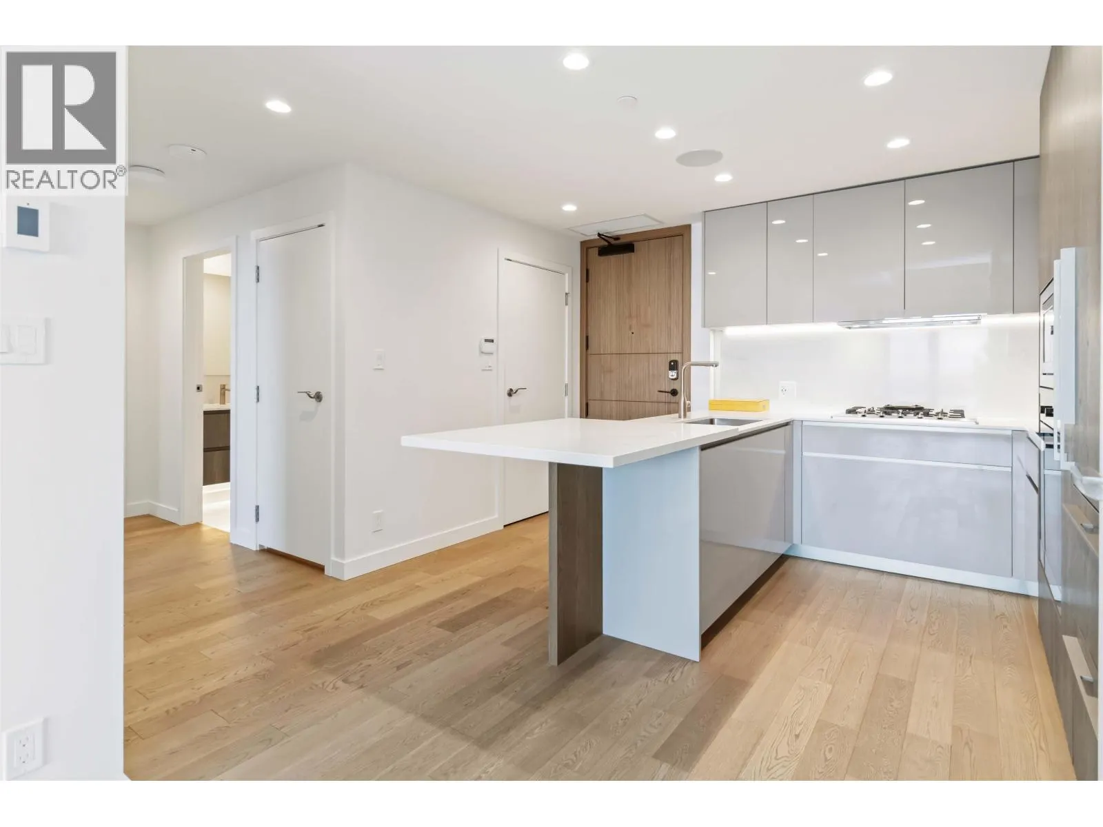 1103 6811 PEARSON WAY