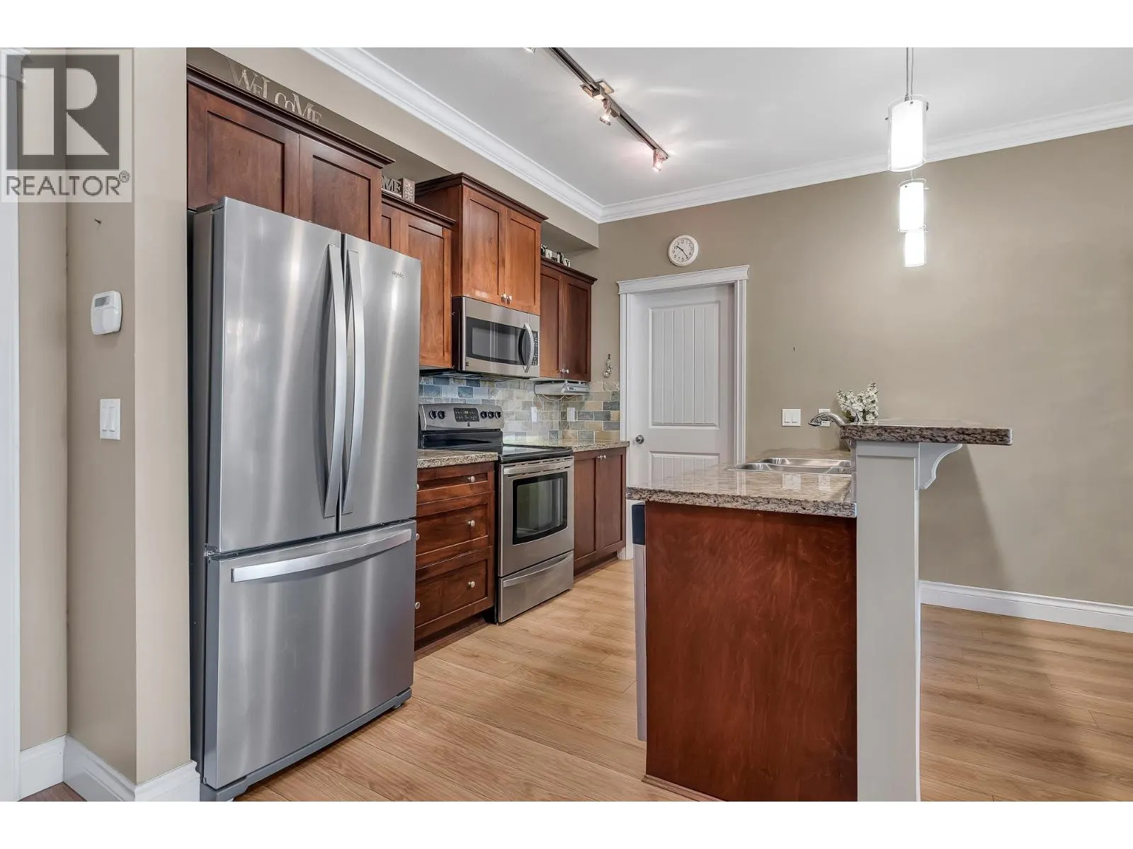 301 12268 224 STREET