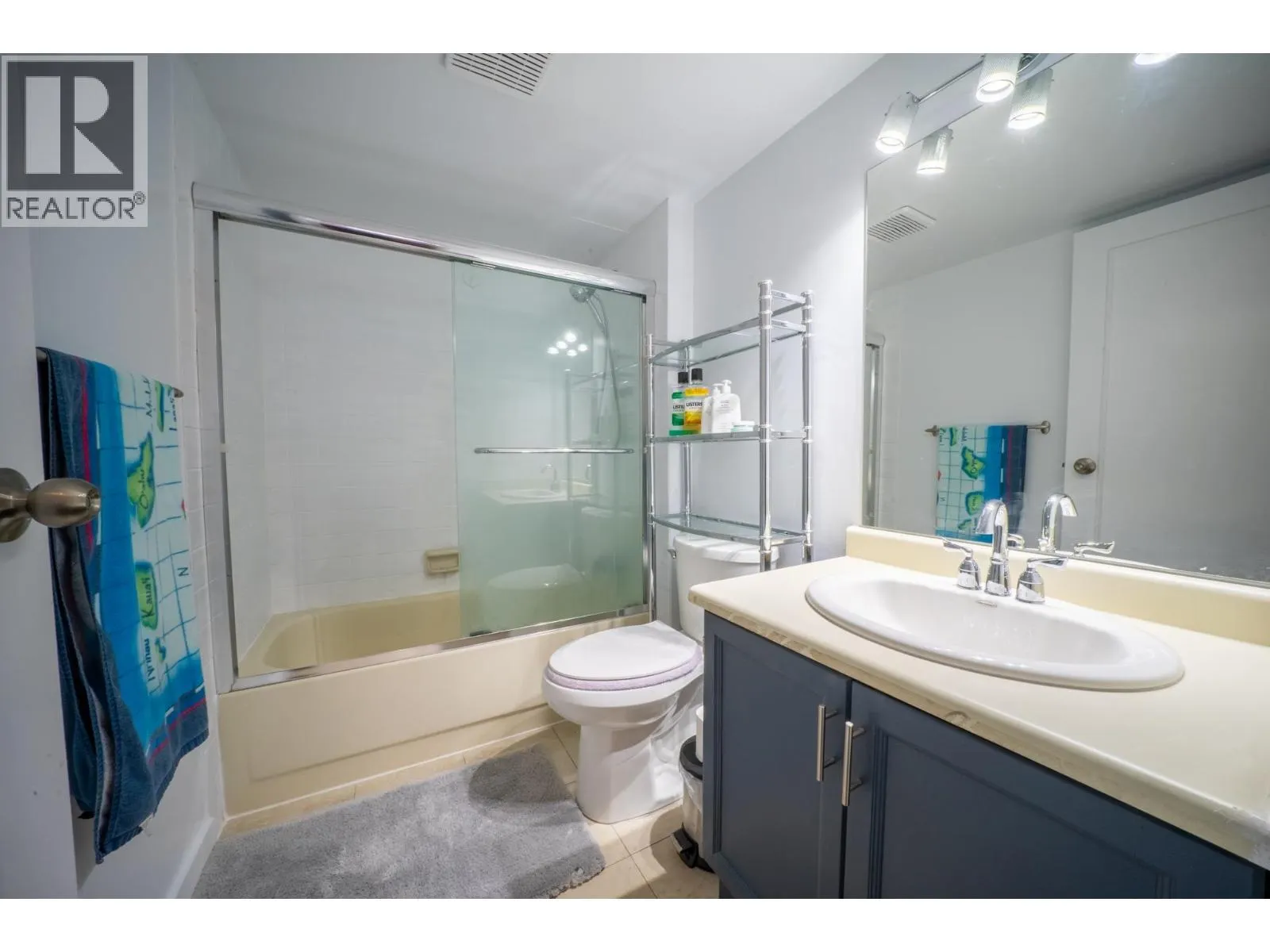 118 8511 WESTMINSTER HIGHWAY