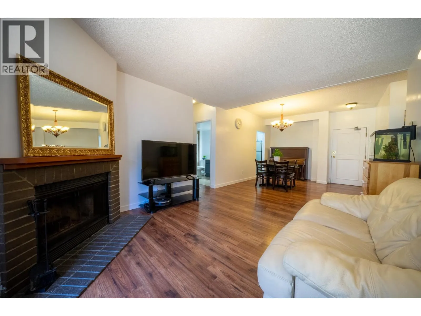 118 8511 WESTMINSTER HIGHWAY