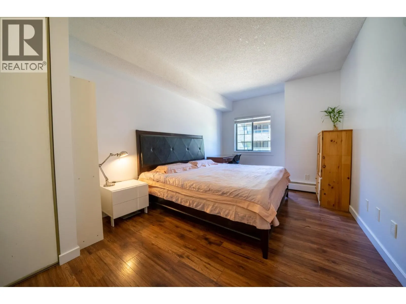 118 8511 WESTMINSTER HIGHWAY