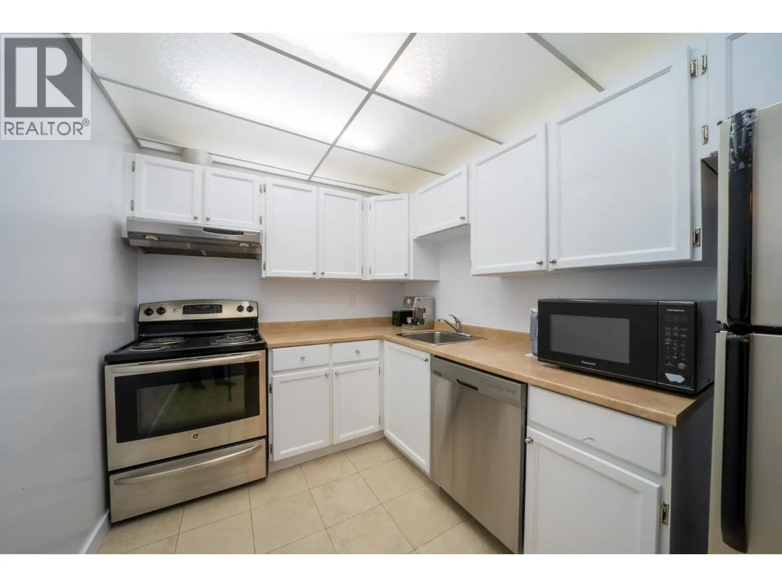 118 8511 WESTMINSTER HIGHWAY