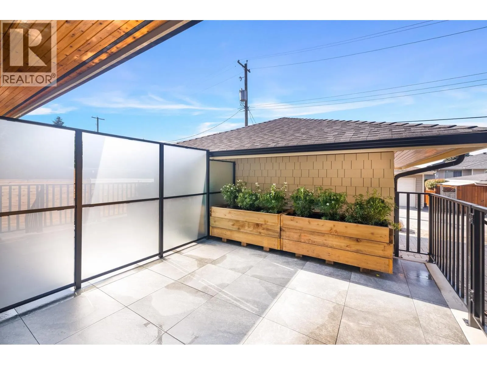 265 W 6TH STREET