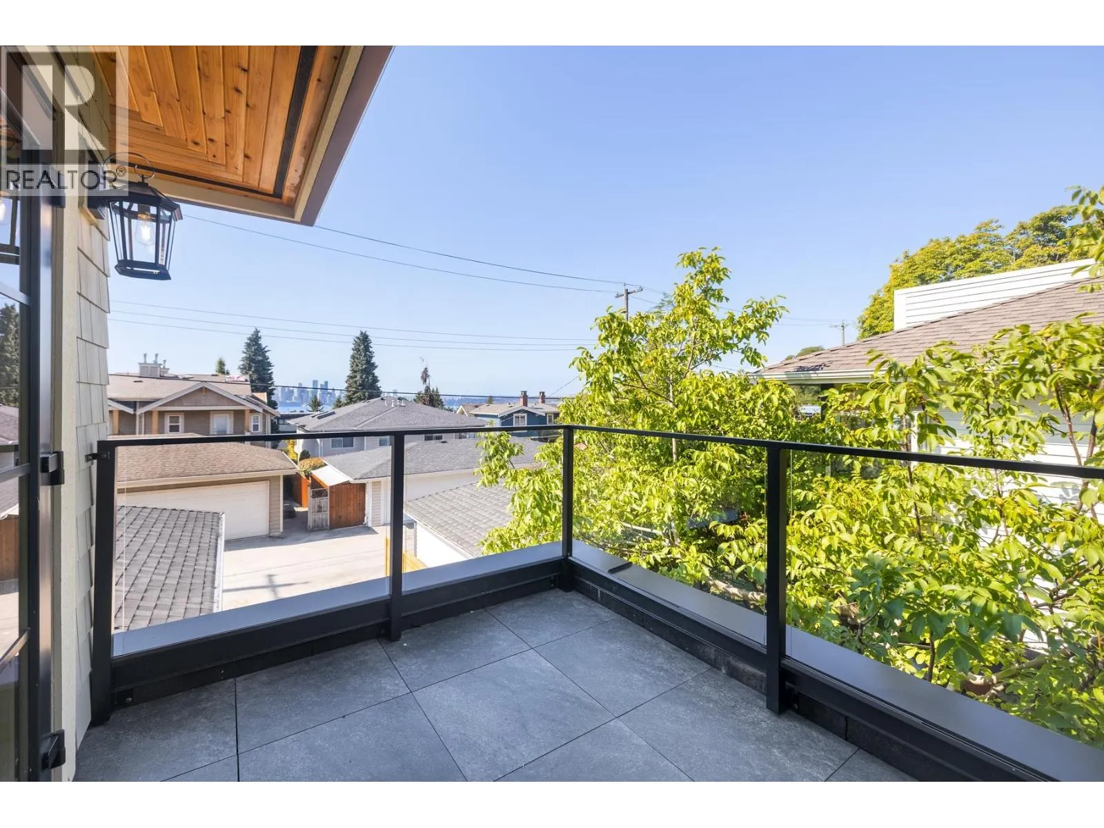 265 W 6TH STREET