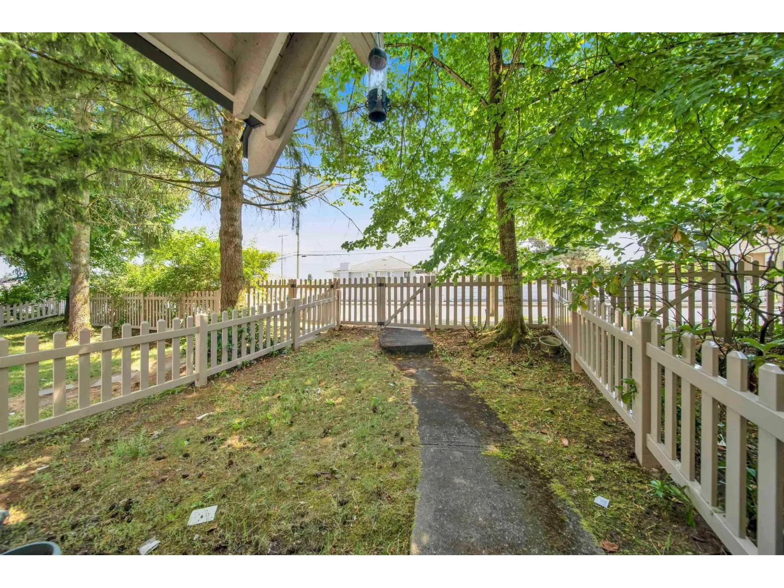 9 12778 66 AVENUE