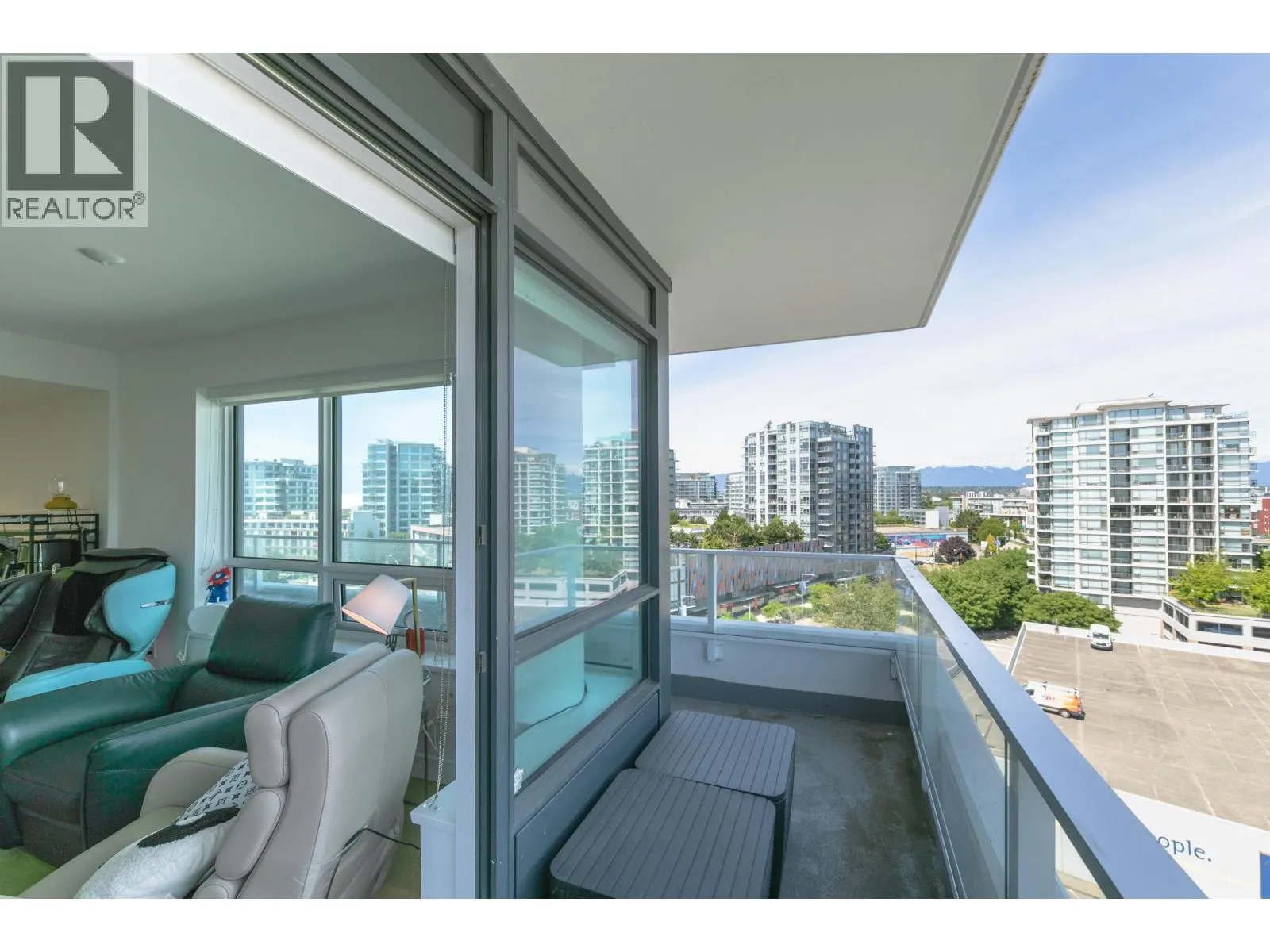 1007 5766 GILBERT ROAD