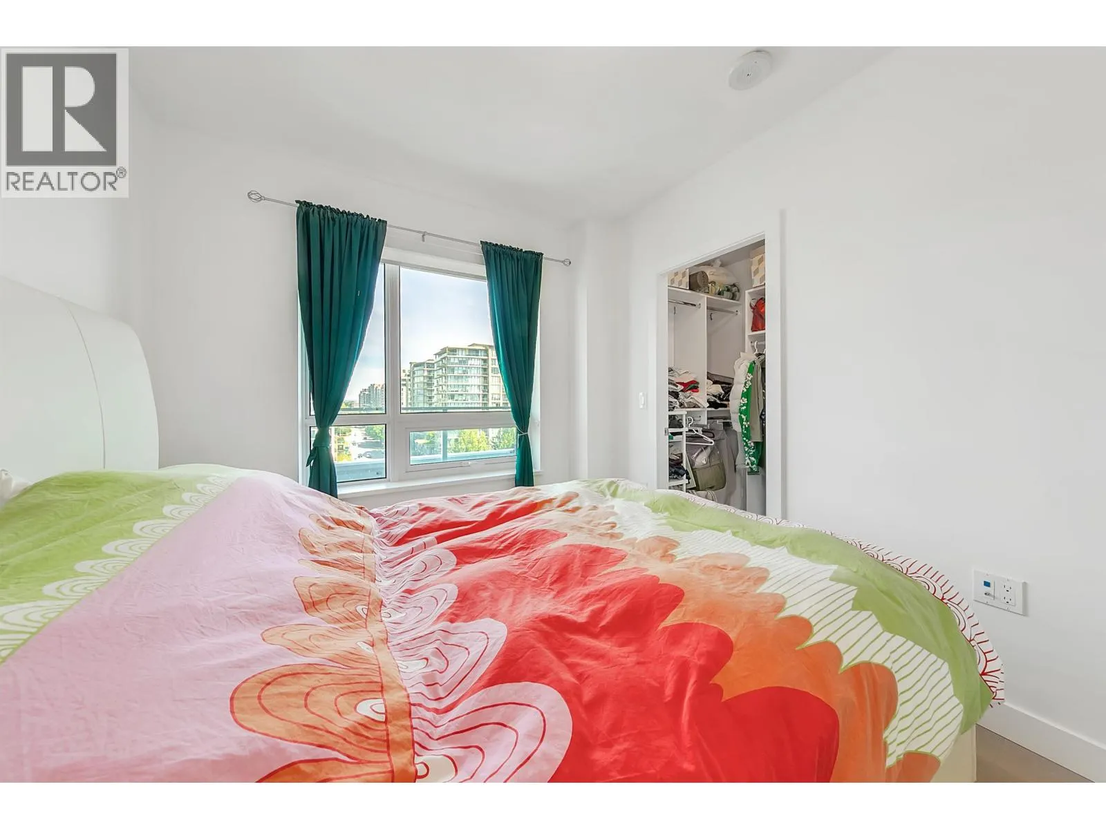 1007 5766 GILBERT ROAD