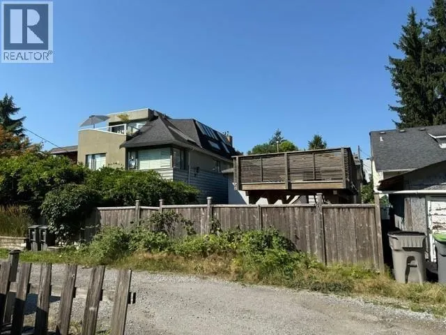 2274 MCLEAN DRIVE