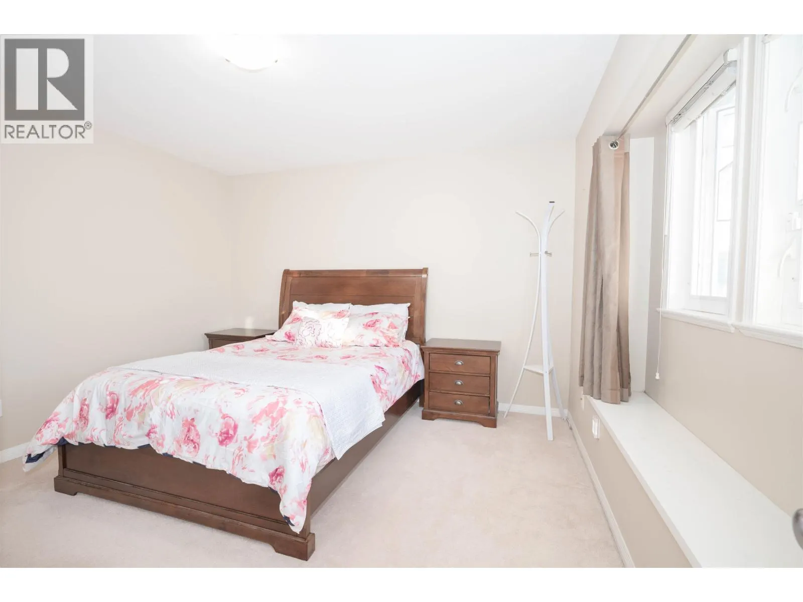 9382 PAULESHIN CRESCENT