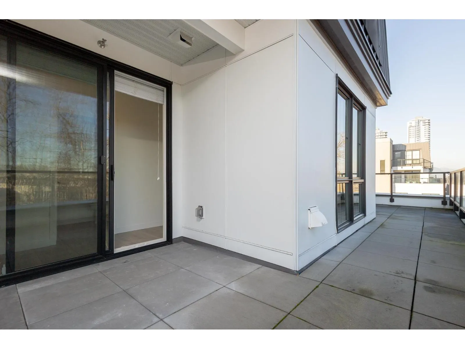 D508 8327 201 STREET