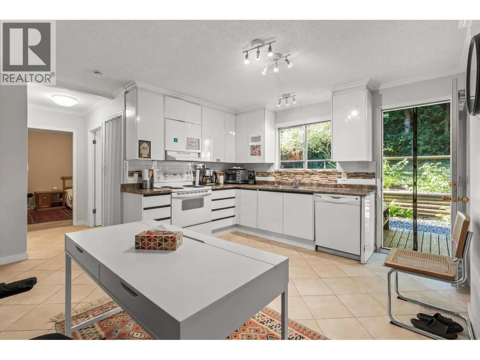 1422 KILMER ROAD
