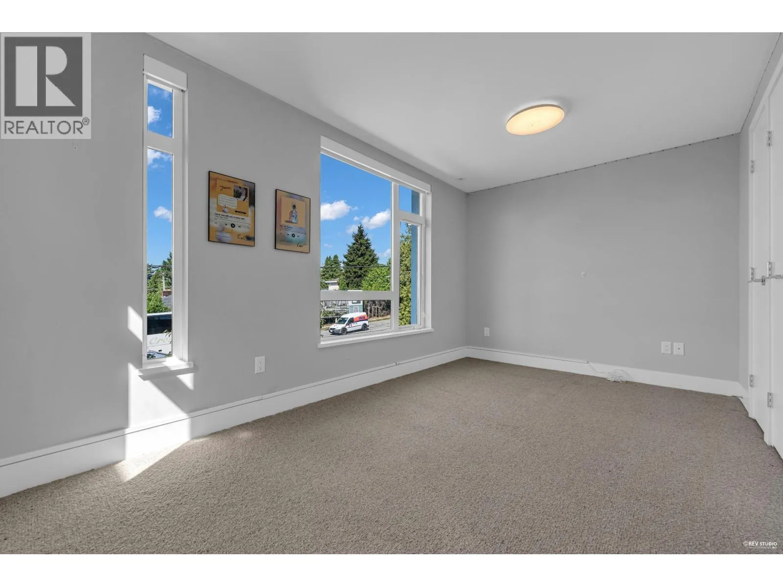 7478 GRANVILLE STREET