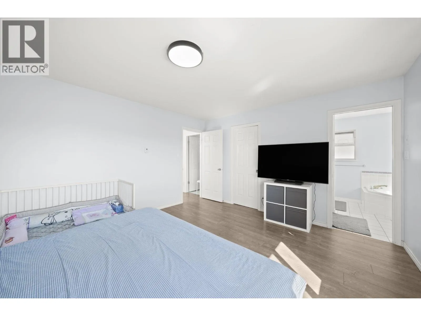 4380 NO 5 ROAD