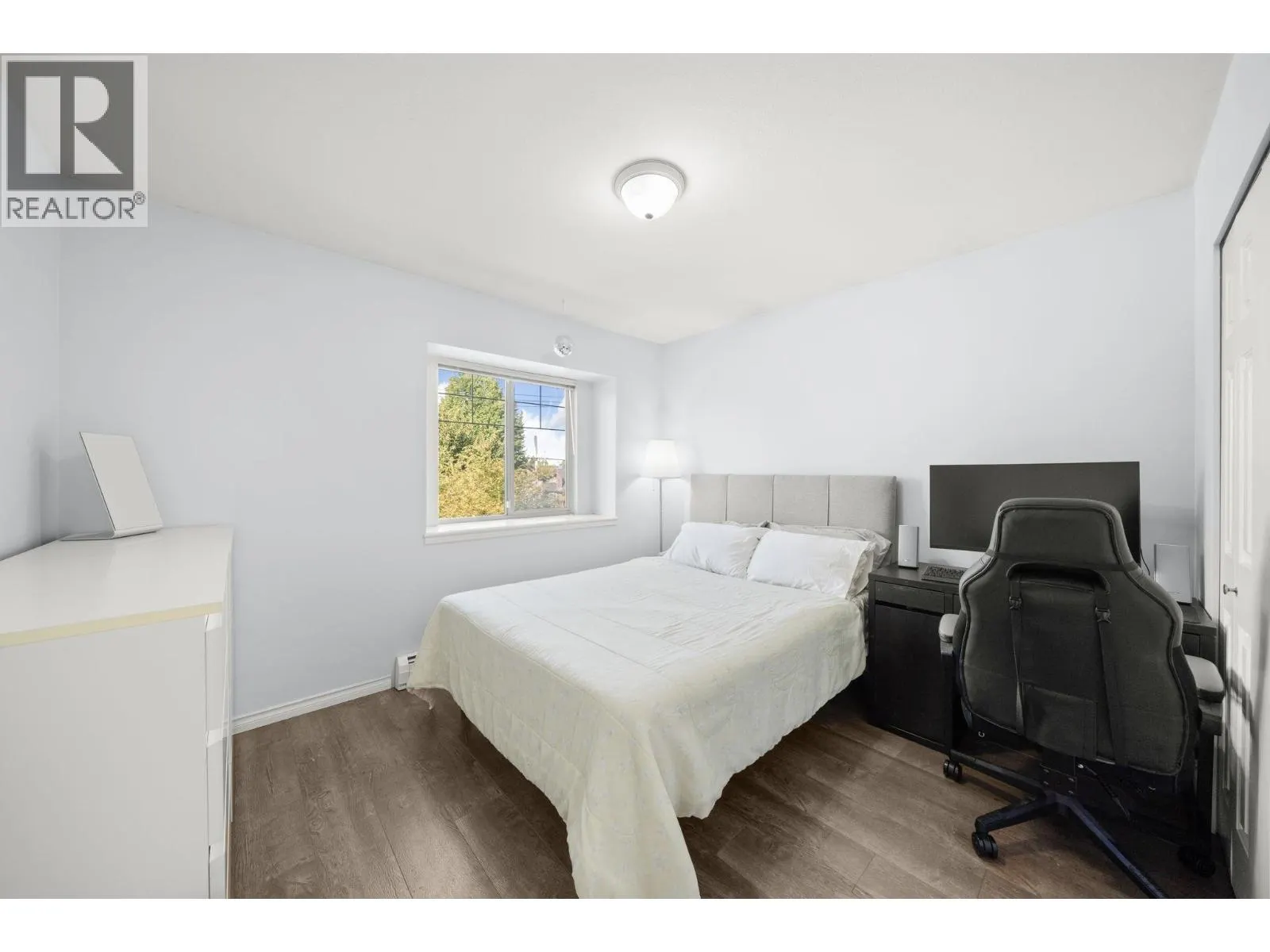 4380 NO 5 ROAD