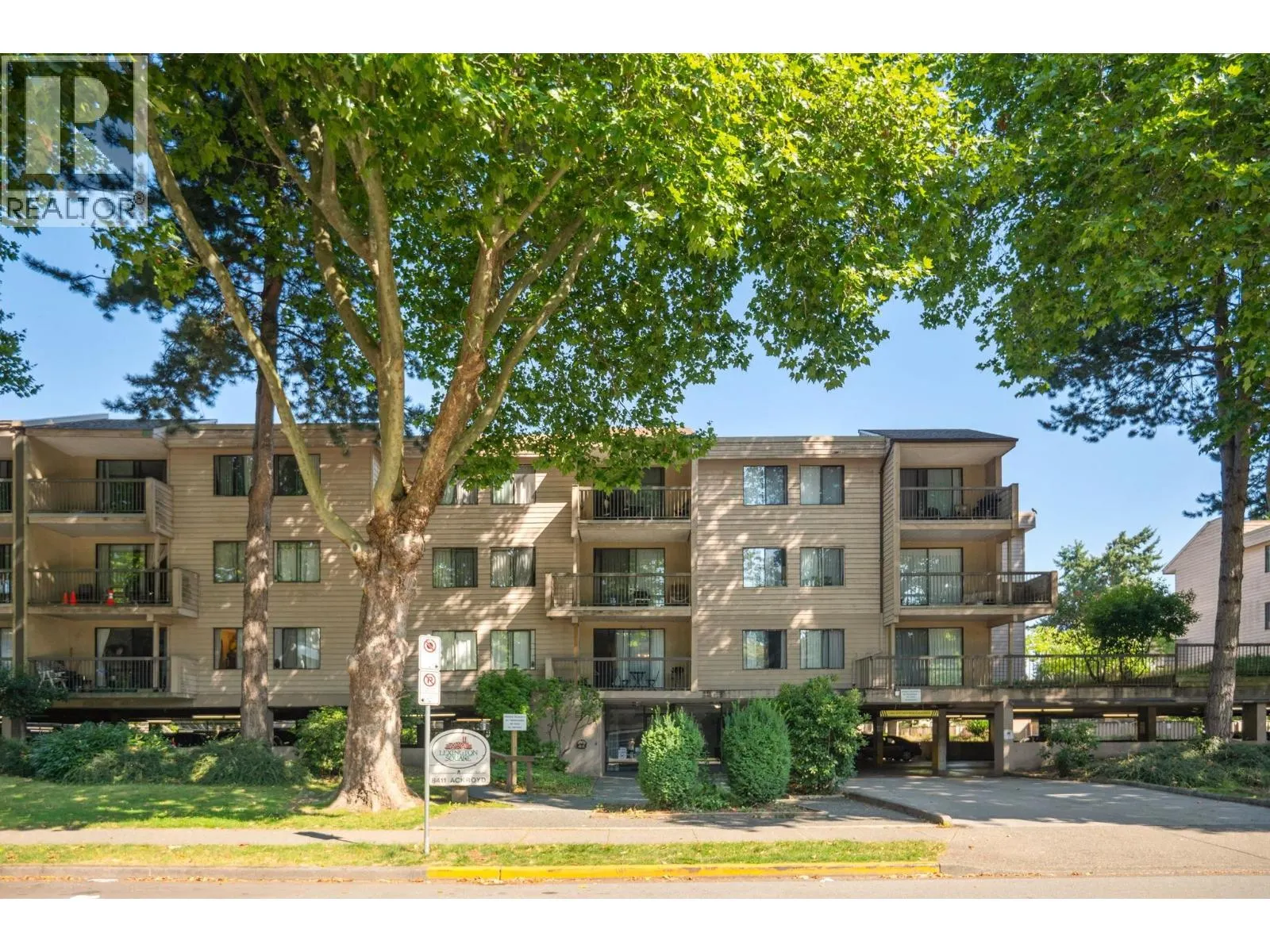 134 8411 ACKROYD ROAD