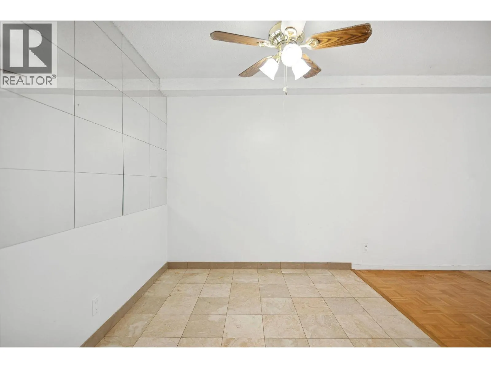 134 8411 ACKROYD ROAD