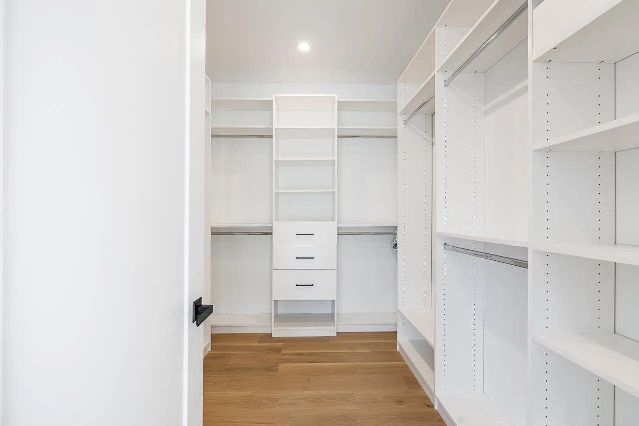 13511 MARINE DRIVE