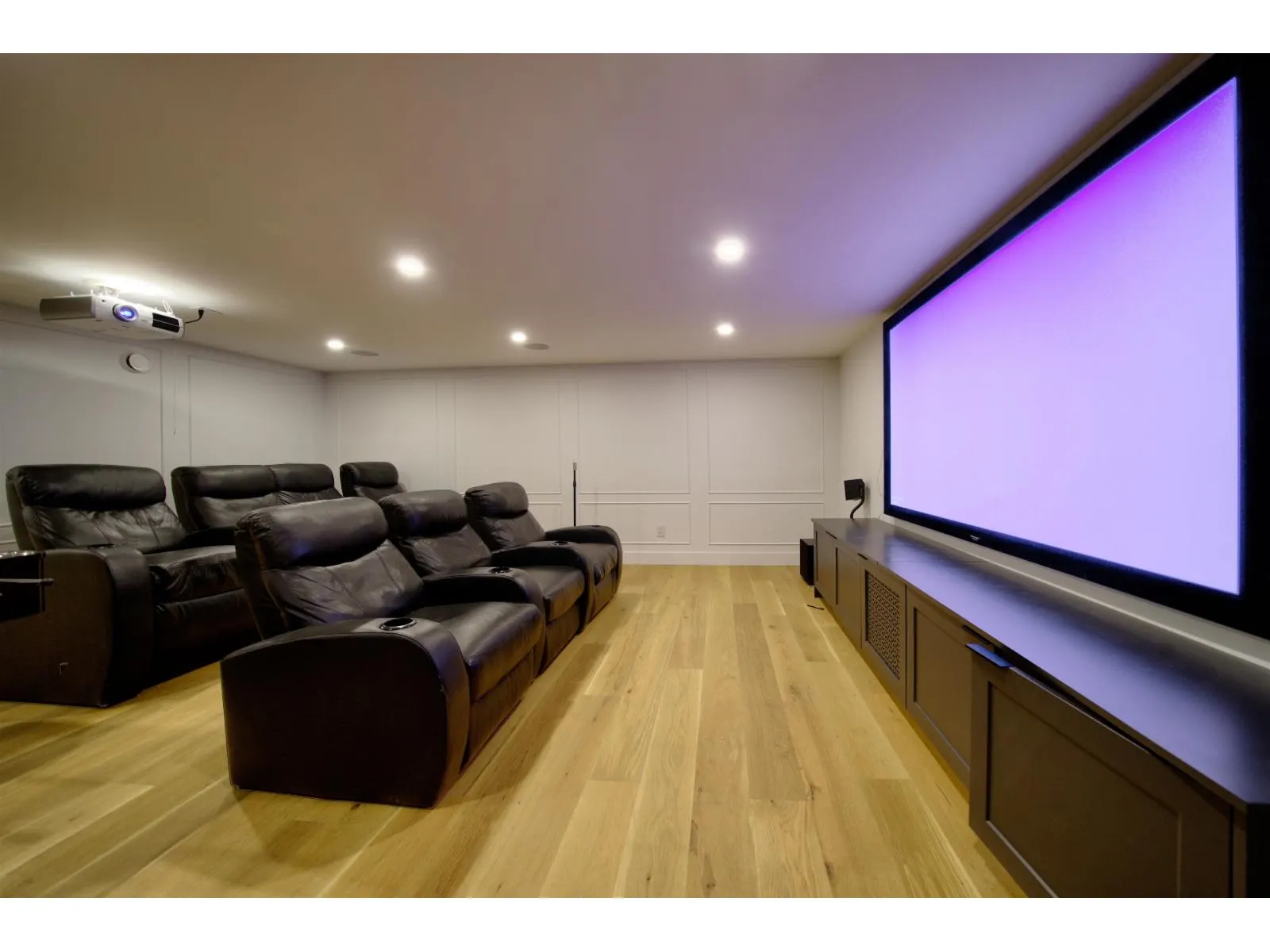 13511 MARINE DRIVE