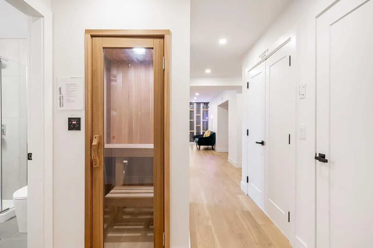 13511 MARINE DRIVE