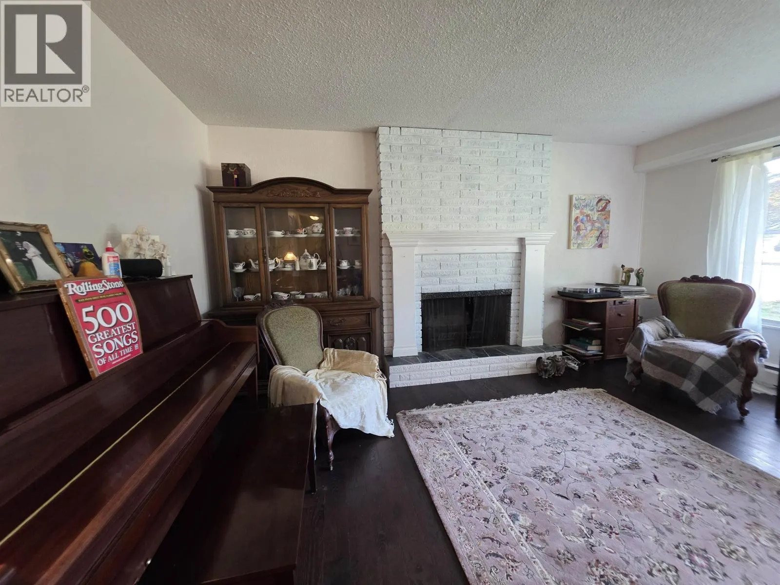 1692 WINDERMERE PLACE