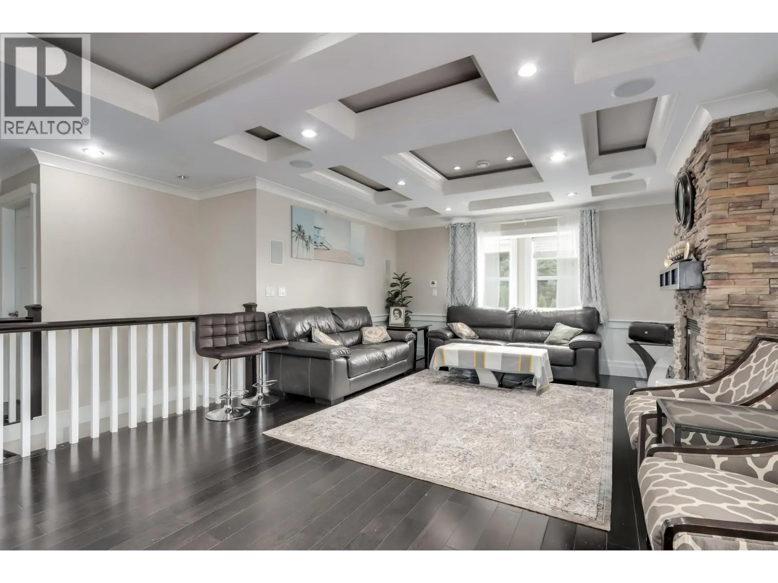8363 VICTORIA DRIVE