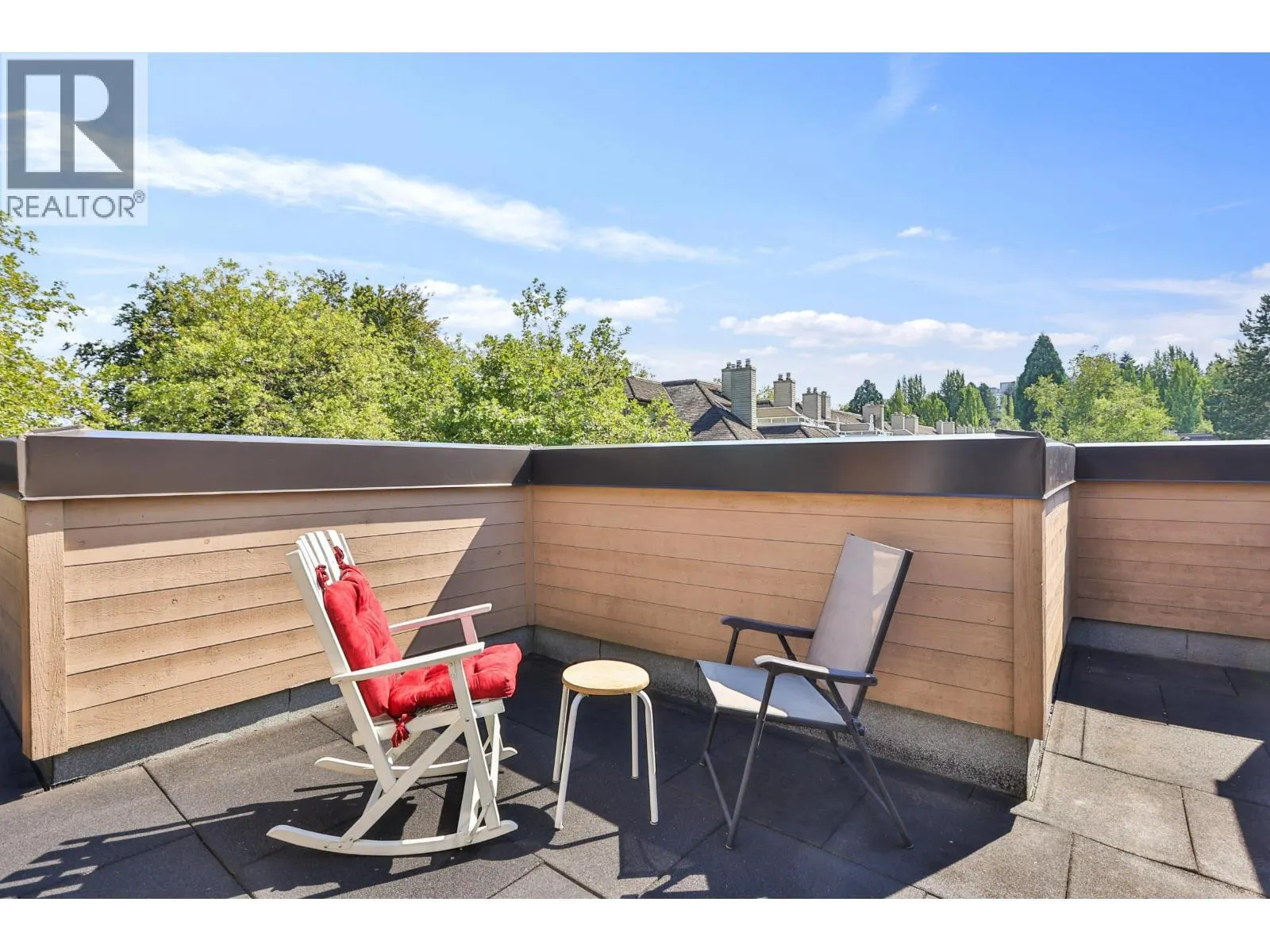 3 3980 CANADA WAY