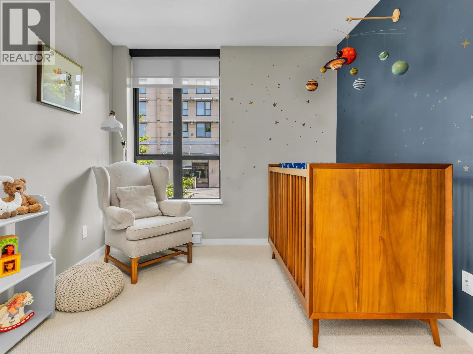 180 W 6TH STREET