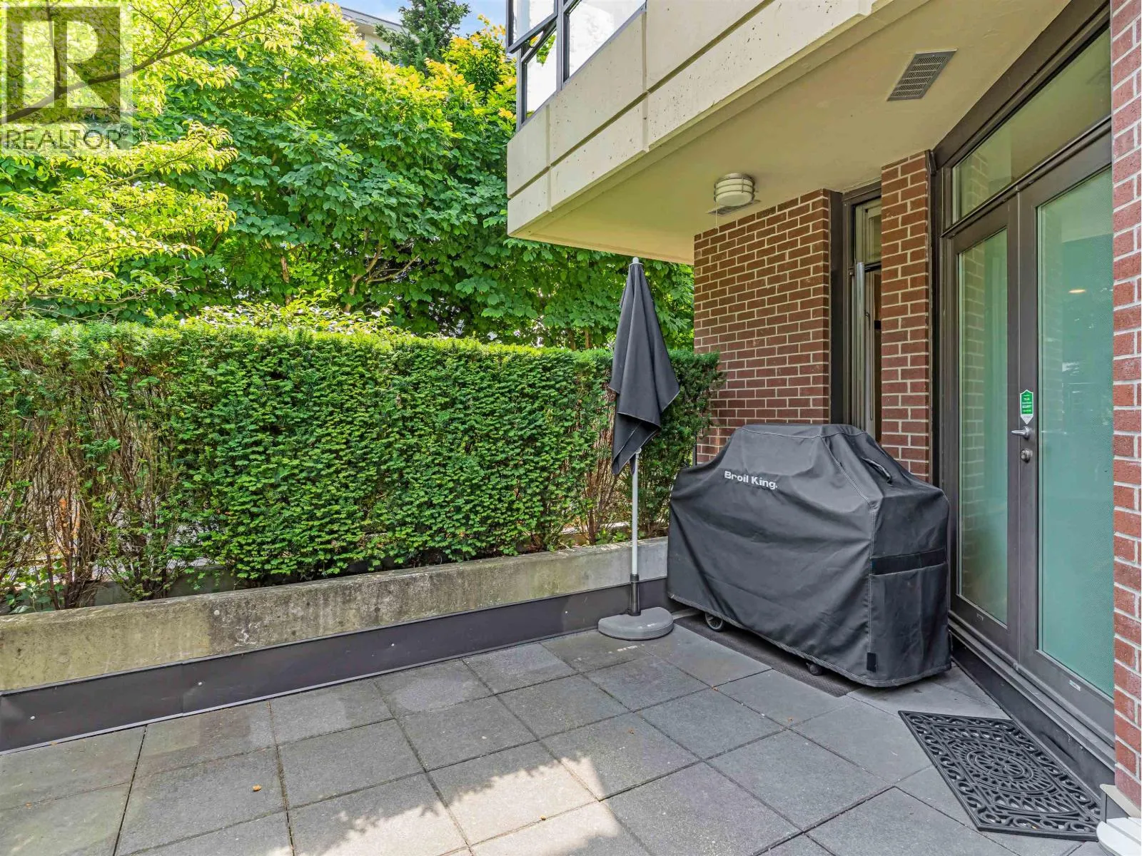 180 W 6TH STREET