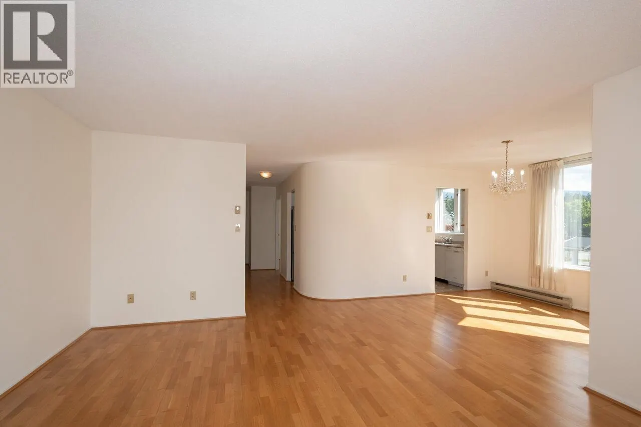 501 2203 BELLEVUE AVENUE