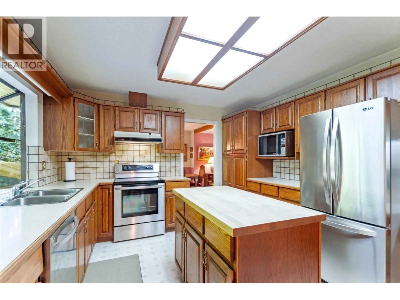340 HICKEY DRIVE