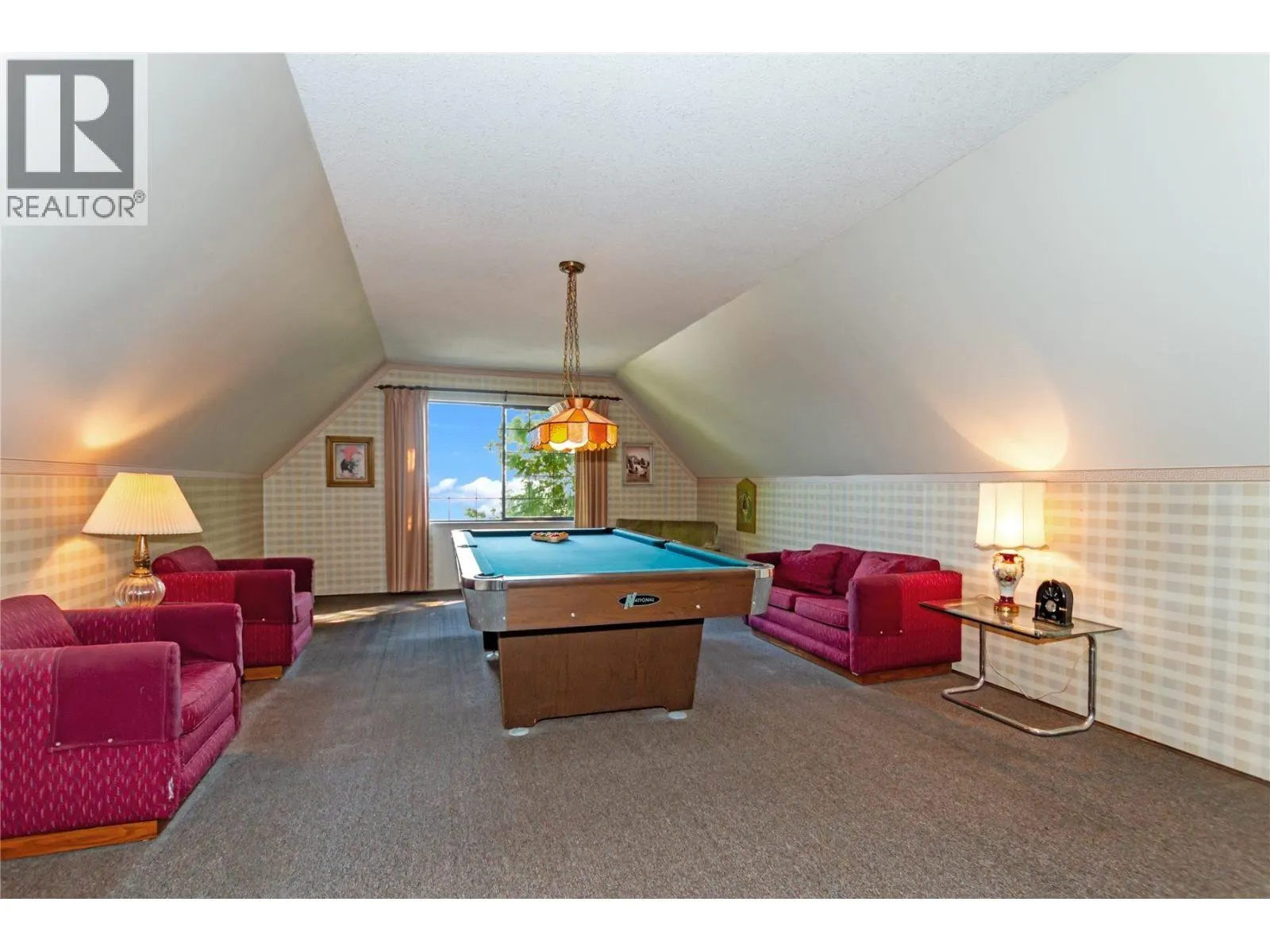 340 HICKEY DRIVE
