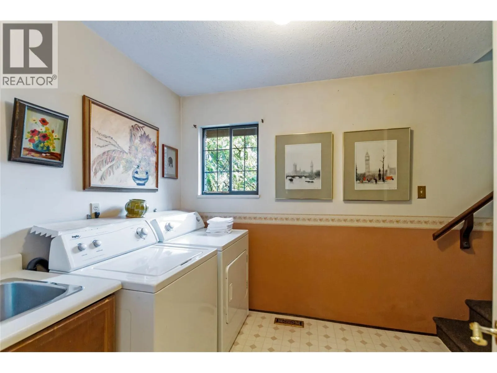 340 HICKEY DRIVE