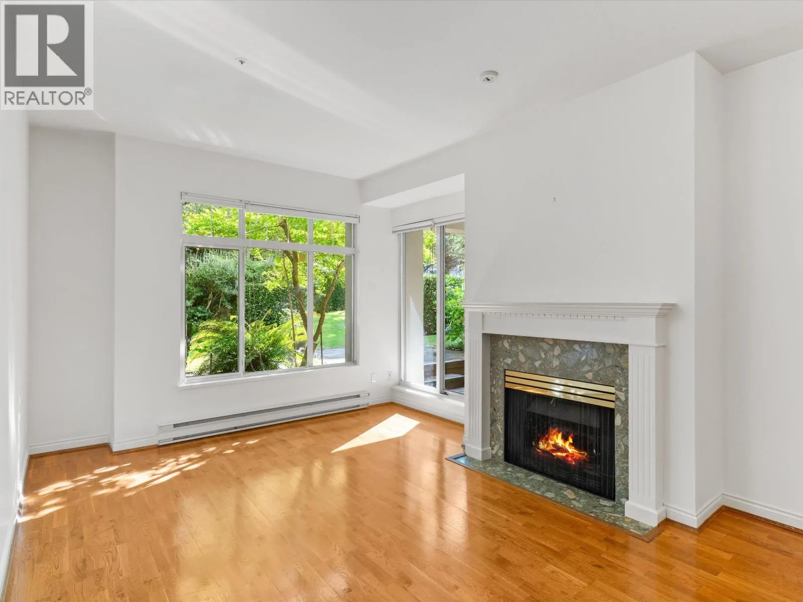 104 5735 HAMPTON PLACE