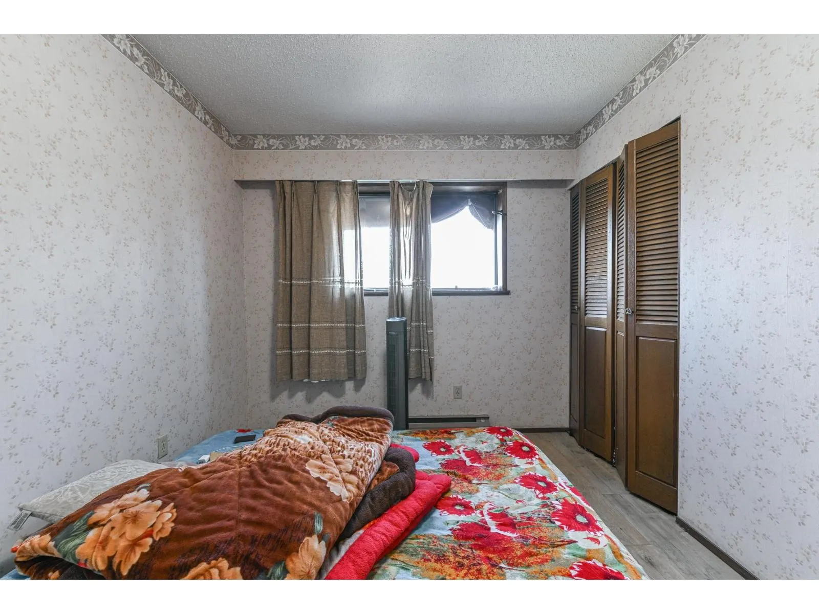 2272 BEVAN CRESCENT