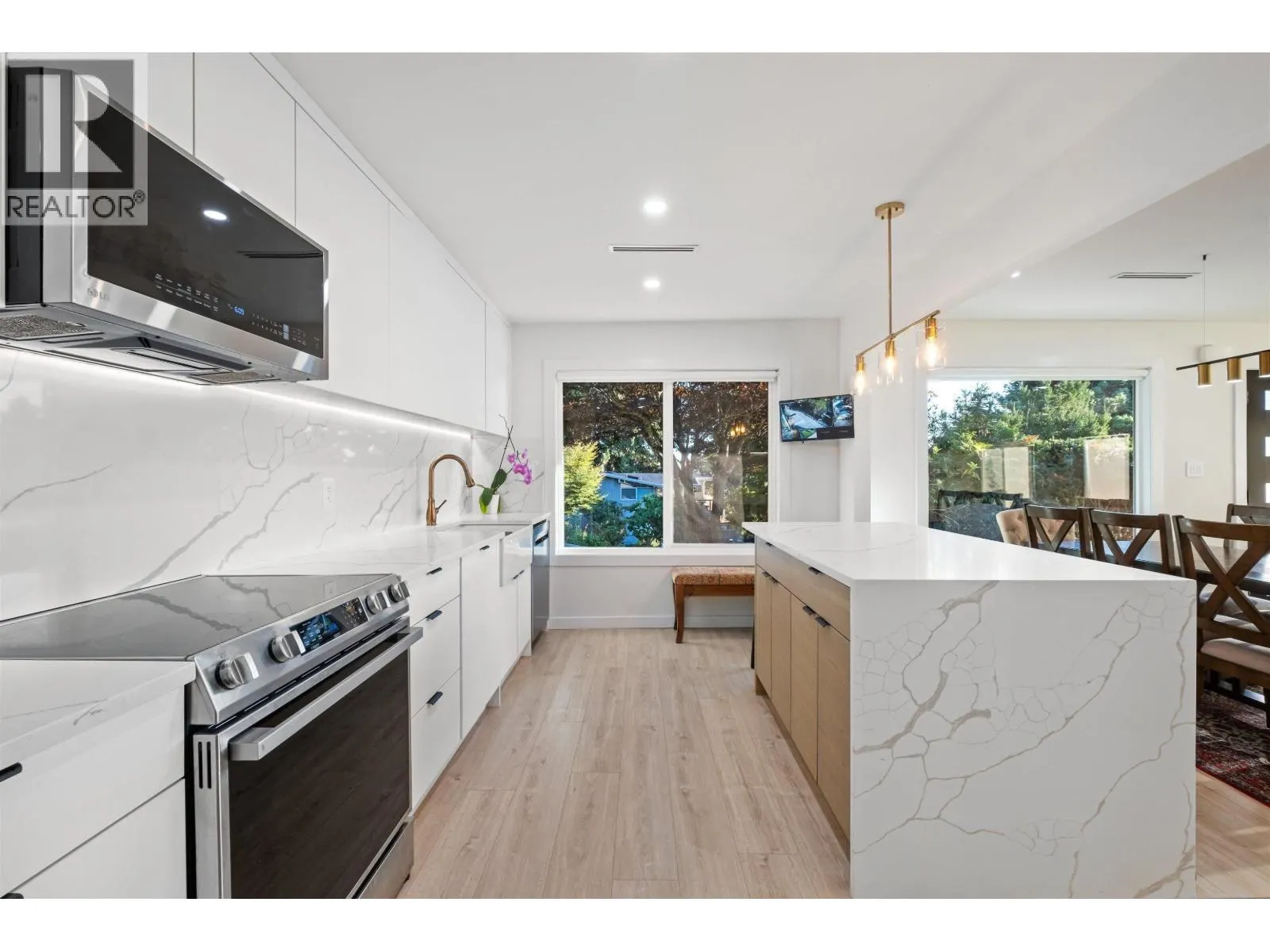 3812 DALKEITH DRIVE