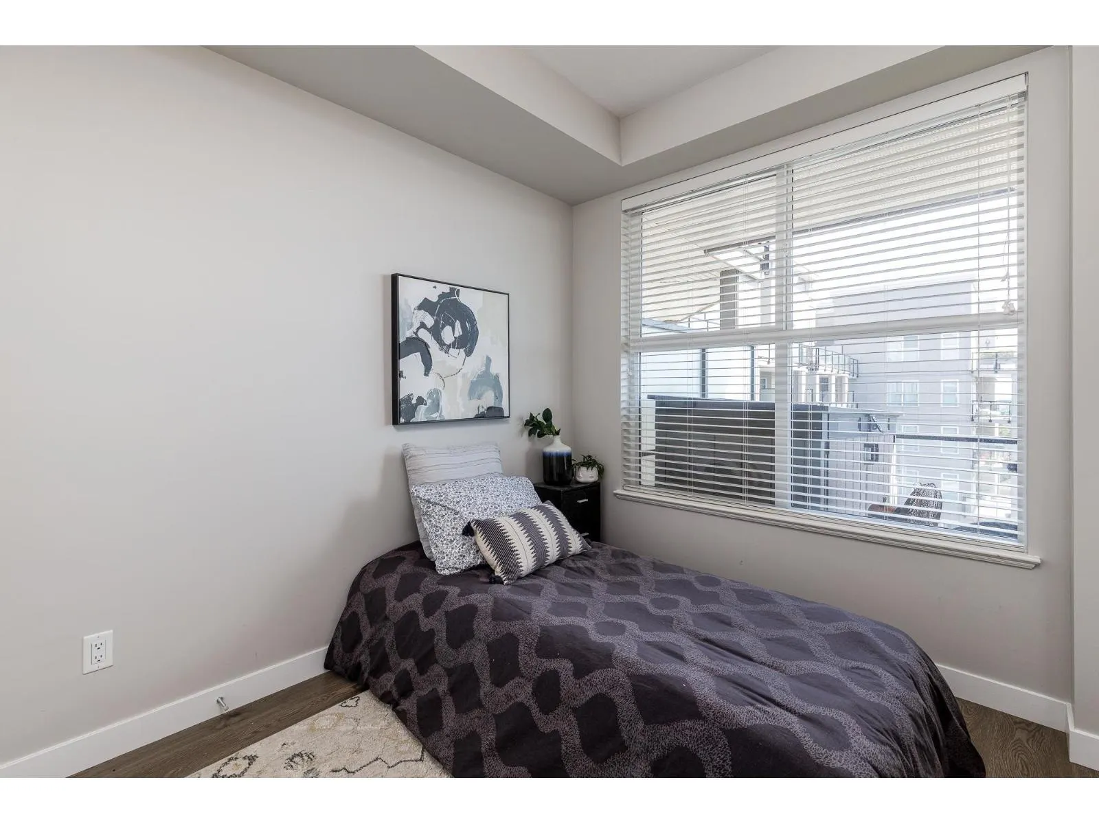 501 20826 72 AVENUE