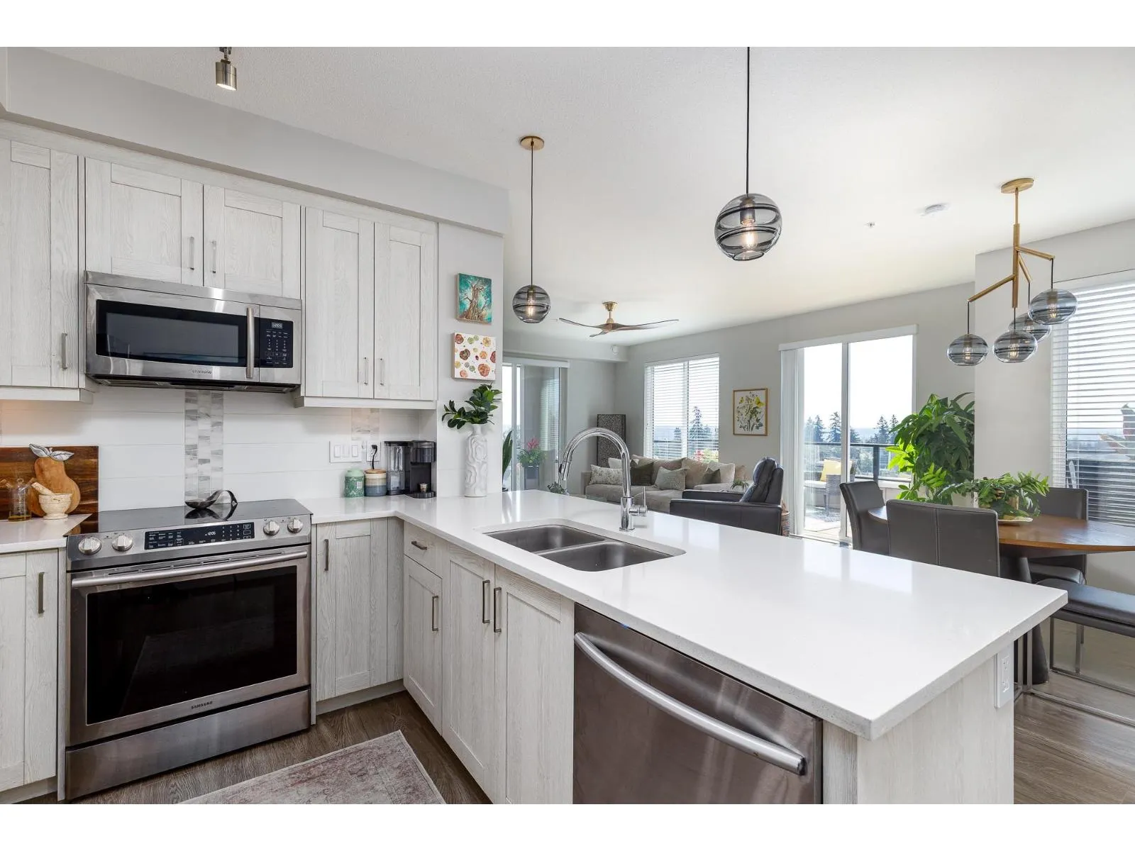 501 20826 72 AVENUE