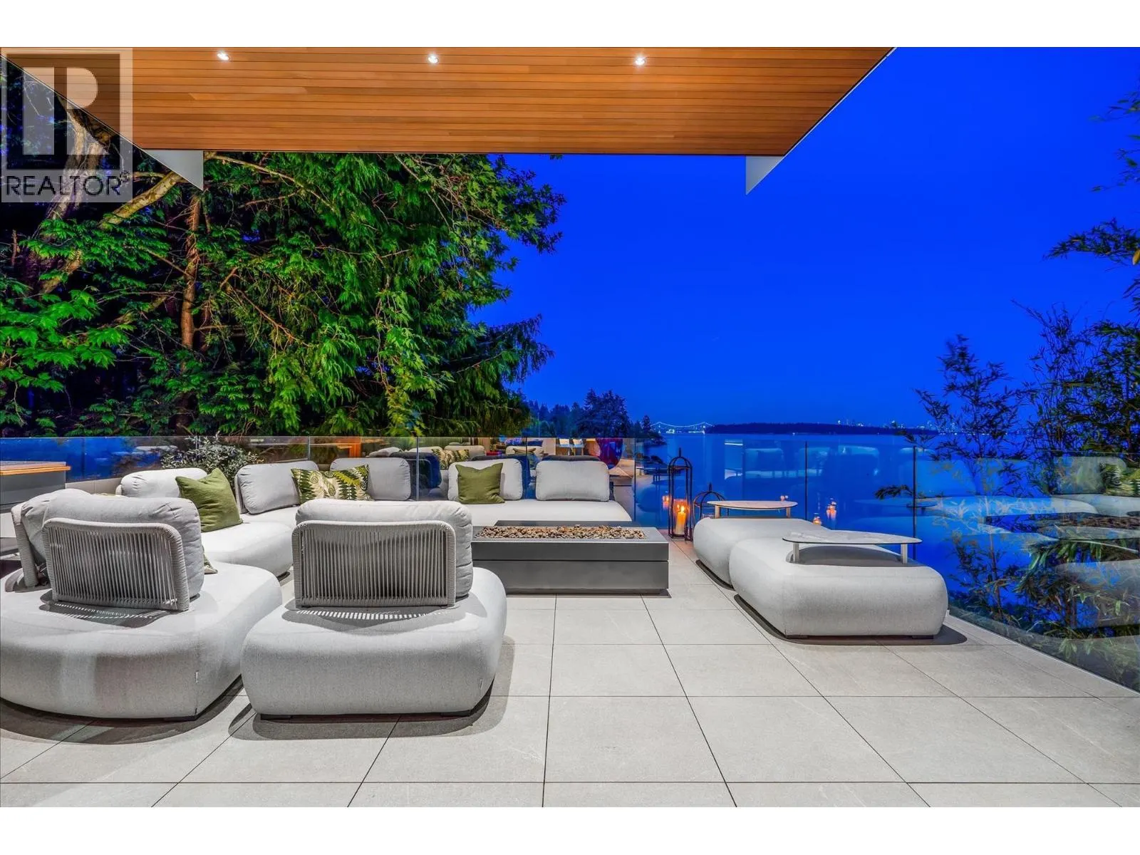 3478 MARINE DRIVE