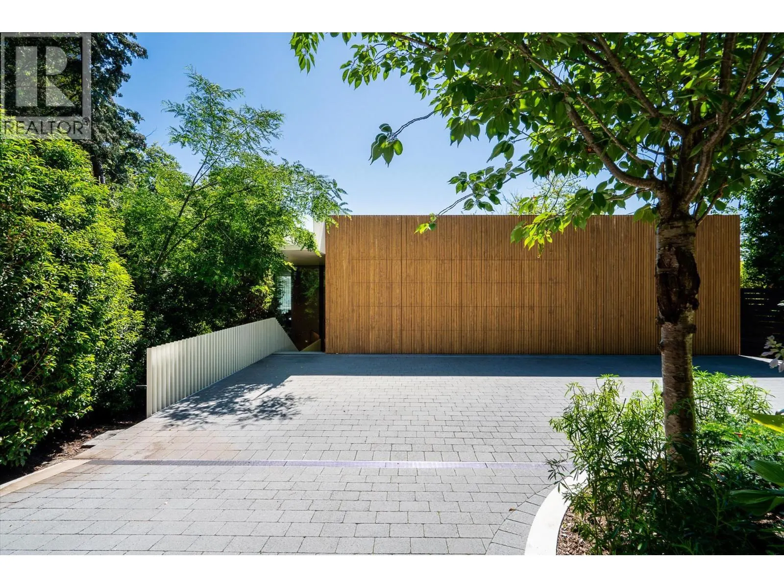 3478 MARINE DRIVE