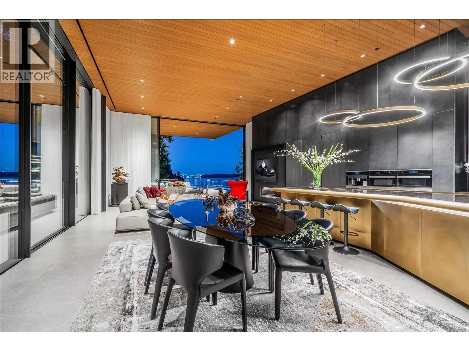 3478 MARINE DRIVE