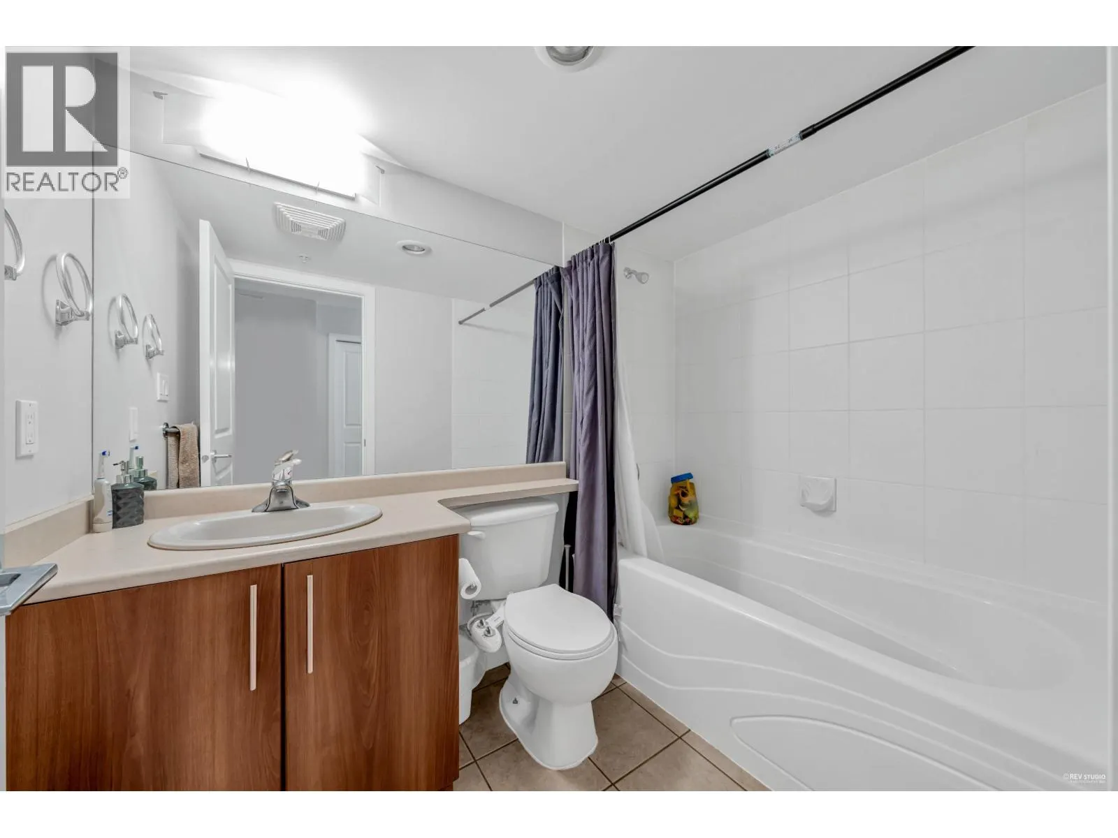 1406 2088 MADISON AVENUE