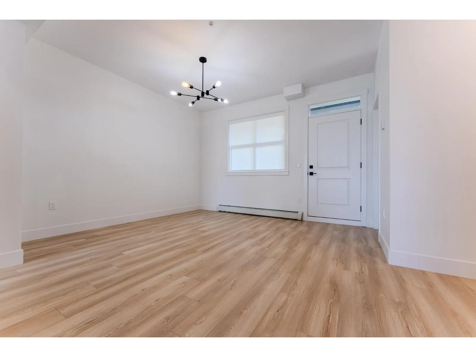 2 46376 YALE ROAD|Chilliwack Proper East