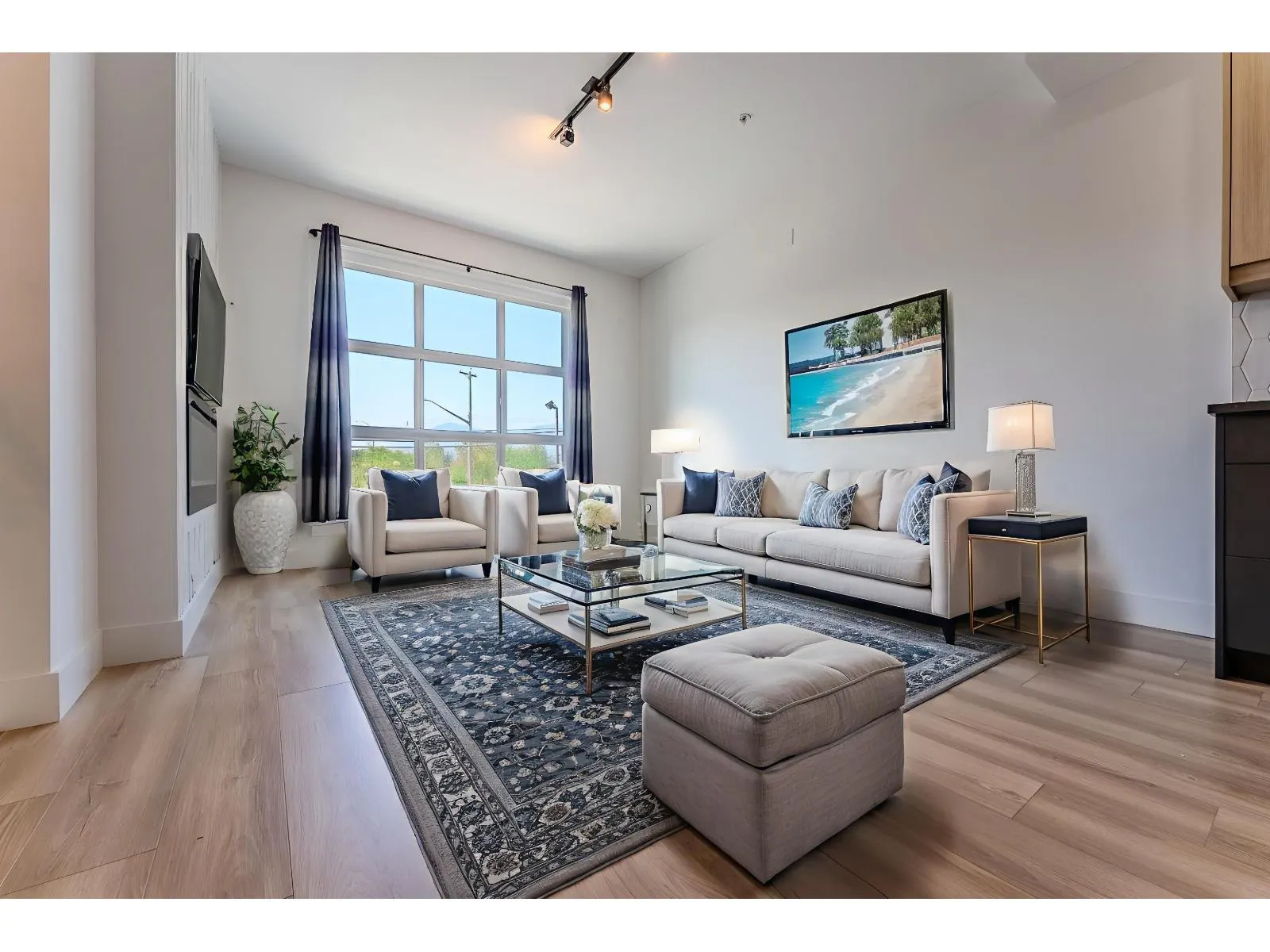 2 46376 YALE ROAD|Chilliwack Proper East