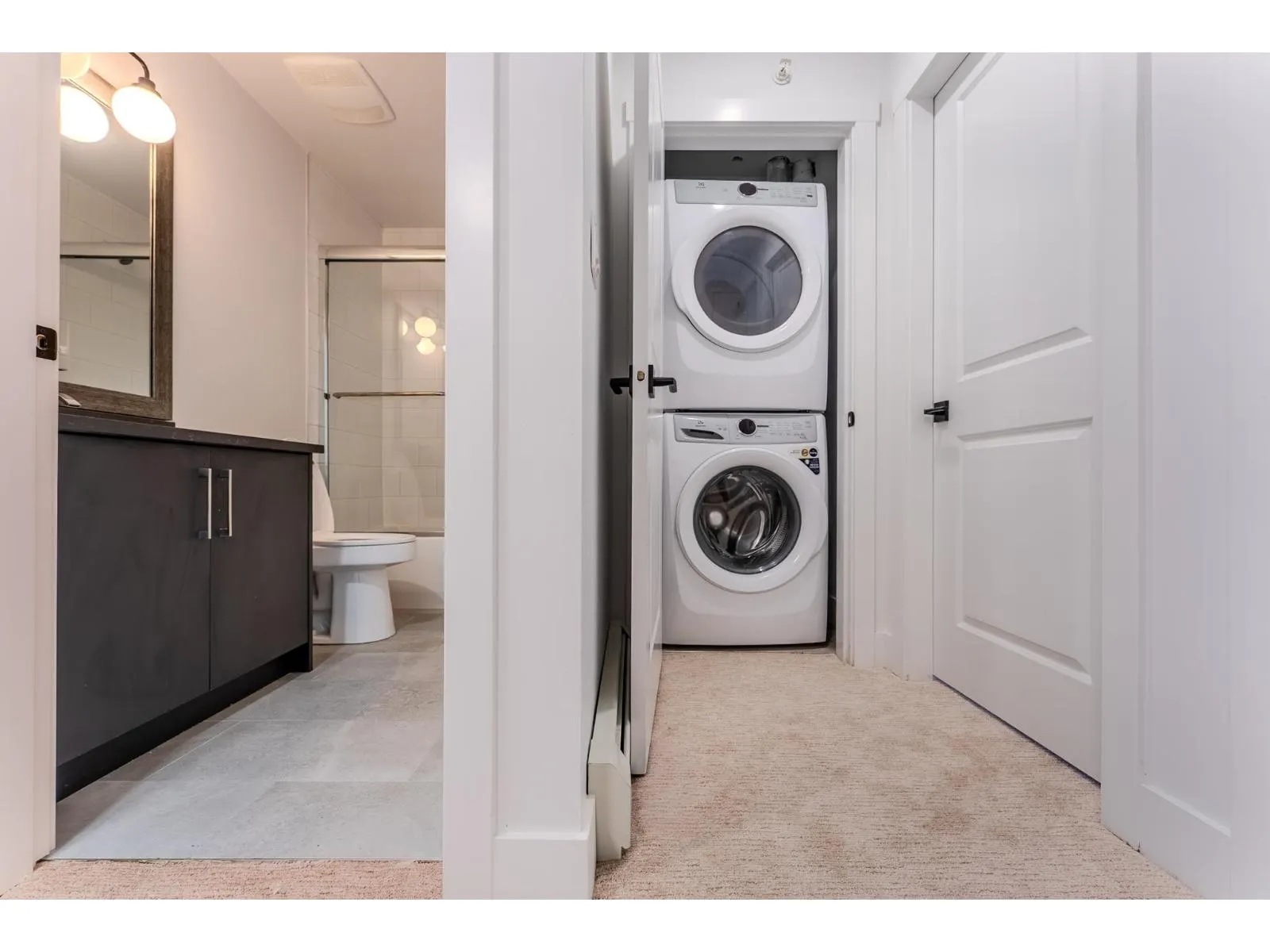 2 46376 YALE ROAD|Chilliwack Proper East