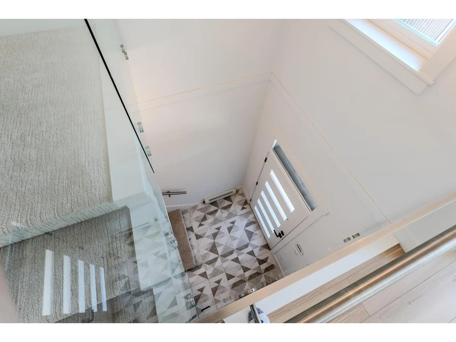 2 46376 YALE ROAD|Chilliwack Proper East