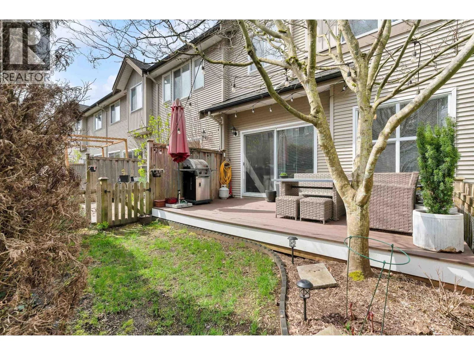 12 1055 RIVERWOOD GATE